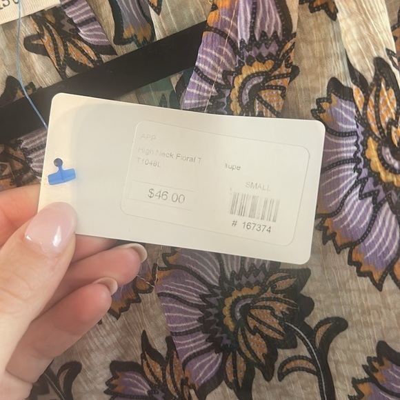 Bucketlist High Neck Floral Tunic - Picture 7 of 7